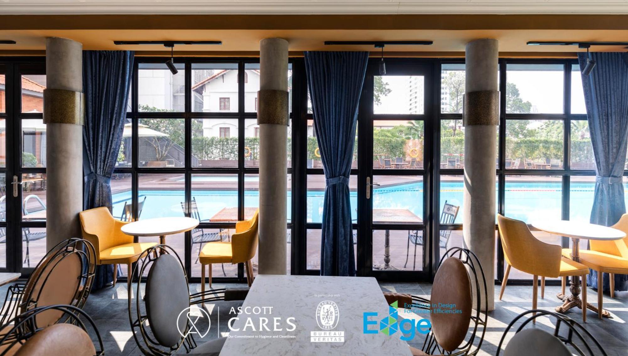 Somerset Ho Chi Minh City residencia con servicio Exterior foto The poolside lounge at the hotel